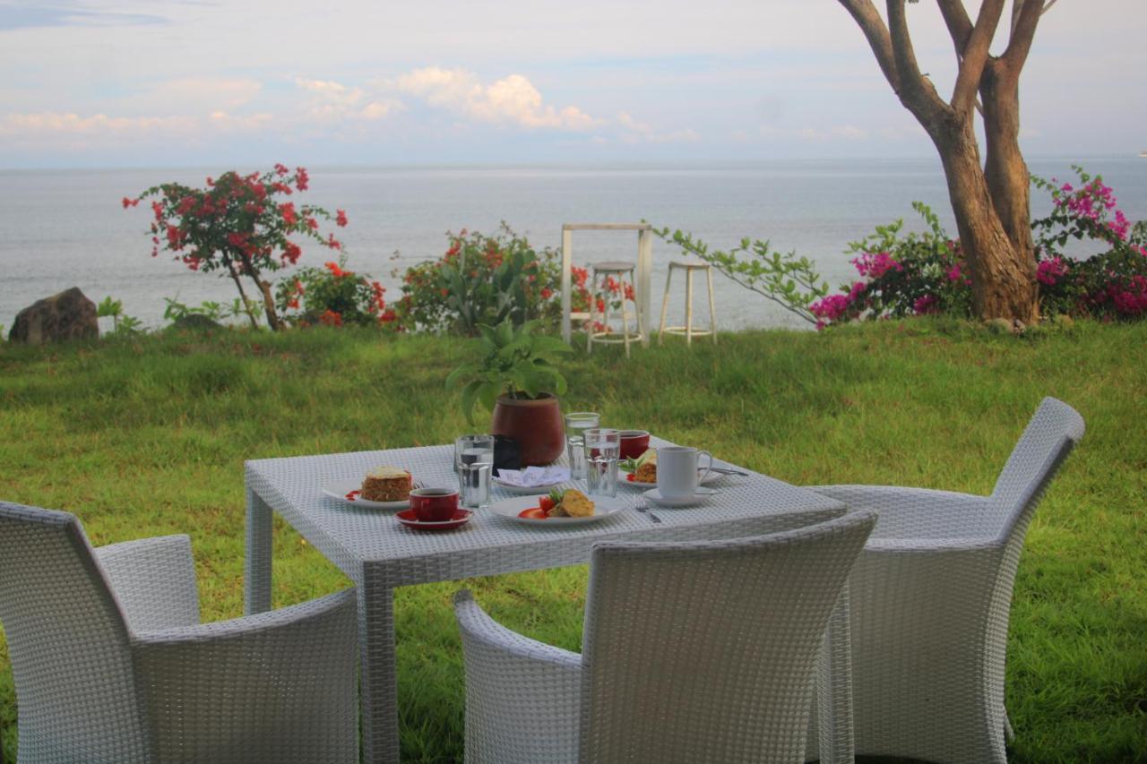 Lombok Sunset Bay Resort Sekotong Ngoại thất bức ảnh
